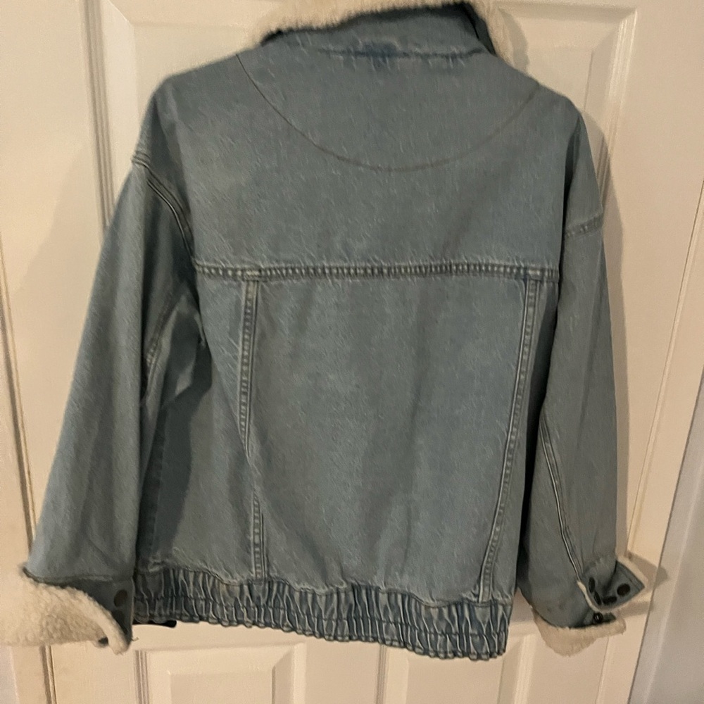 Bomber Jacket - Picture 5 of 9